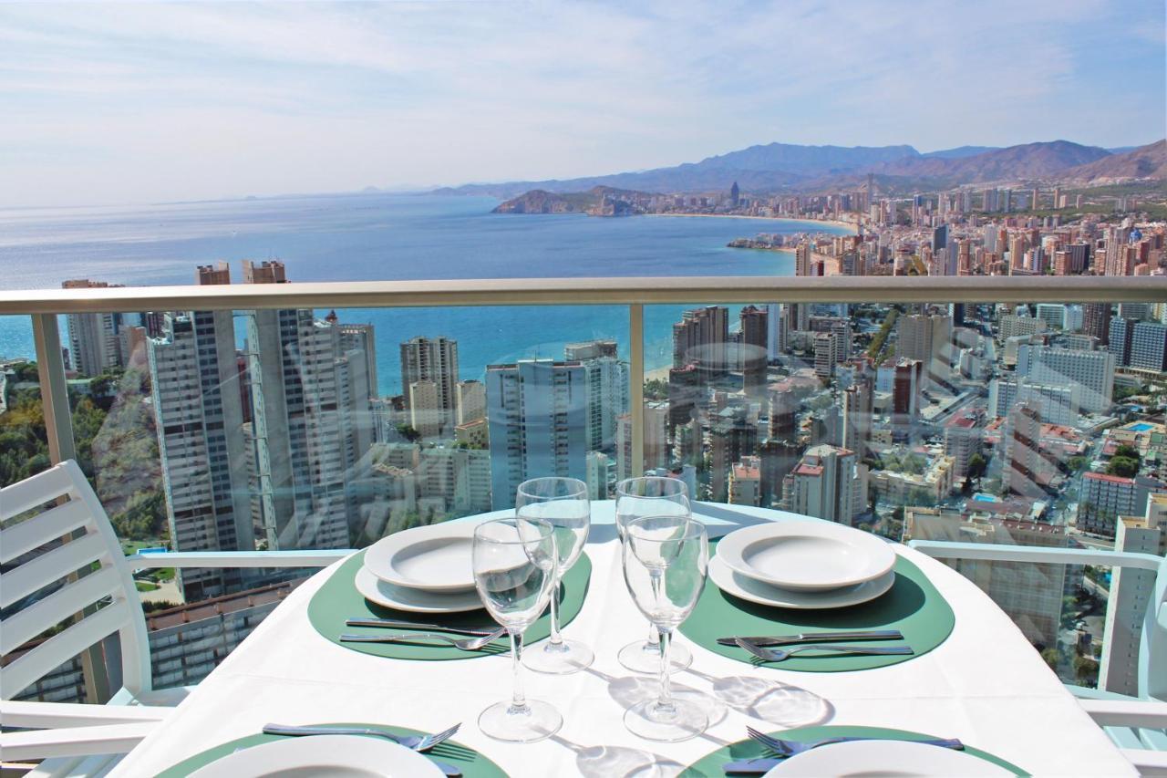 Skyline 33 Two Bedroom Apartment With Sea Views Benidorm Esterno foto