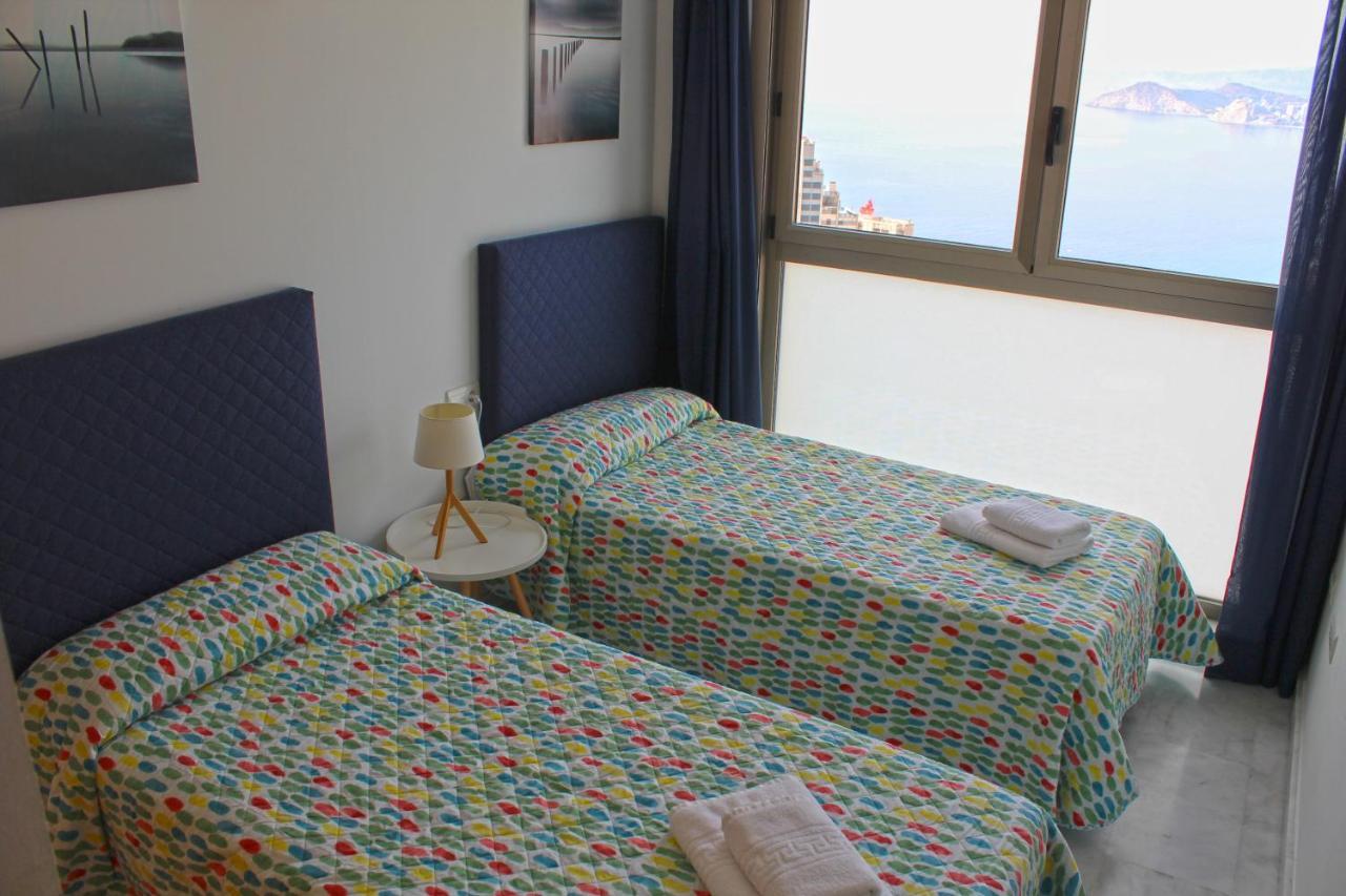 Skyline 33 Two Bedroom Apartment With Sea Views Benidorm Esterno foto