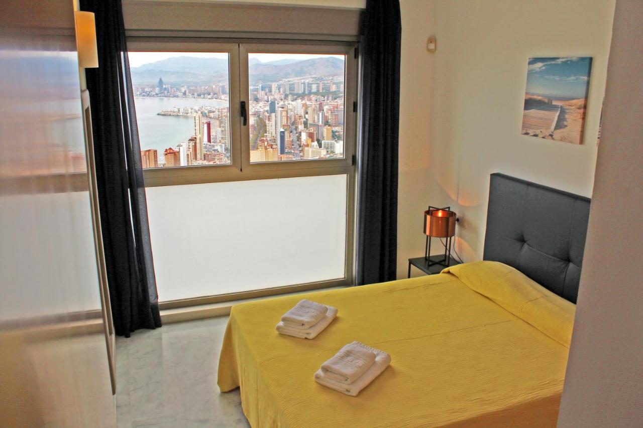 Skyline 33 Two Bedroom Apartment With Sea Views Benidorm Esterno foto