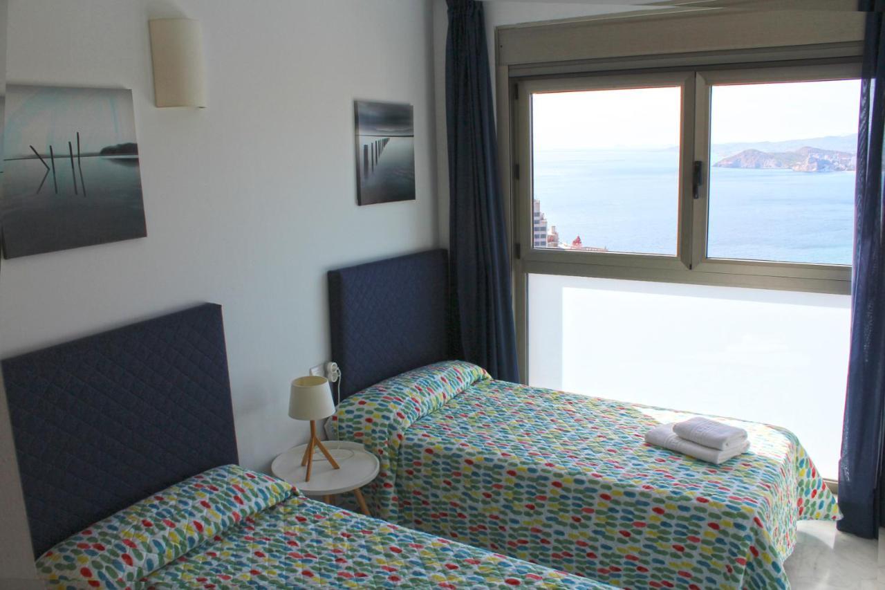 Skyline 33 Two Bedroom Apartment With Sea Views Benidorm Esterno foto